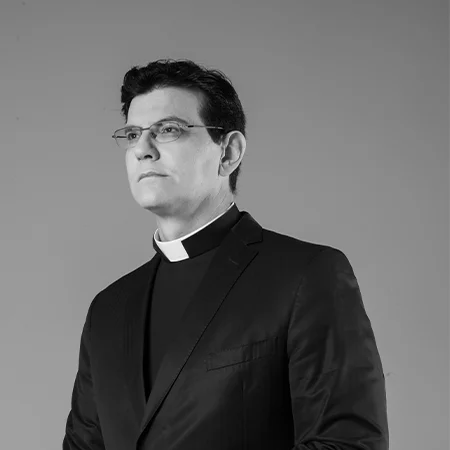 Padre-Reginaldo-Manzotti